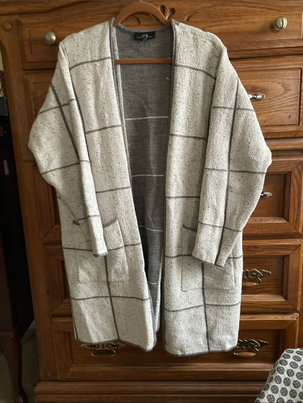 AGB Cream Open-Front Windowpane Cardigan